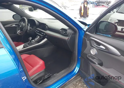 2024 Dodge Hornet R/T Plus Eawd из США, поврежденный, VIN ZACPDFDW6R3A19140